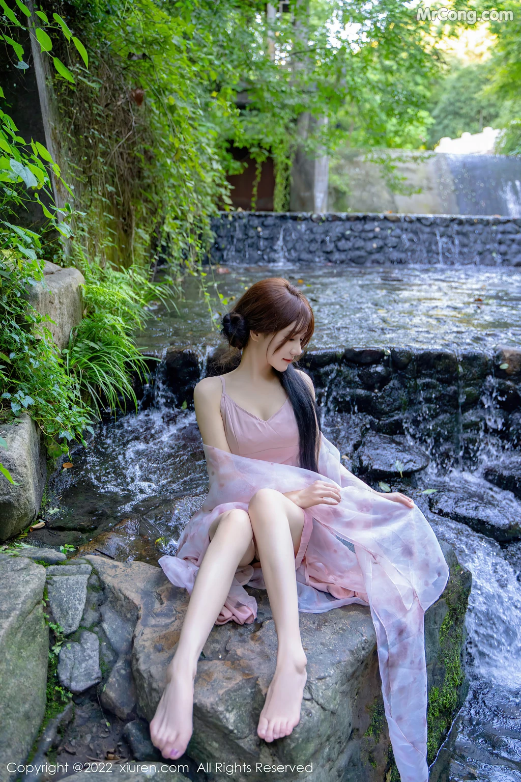 XIUREN No.5690: 婠婠么 (82 photos) 6 XIUREN No.5690: 婠婠么 (82 photos) 6