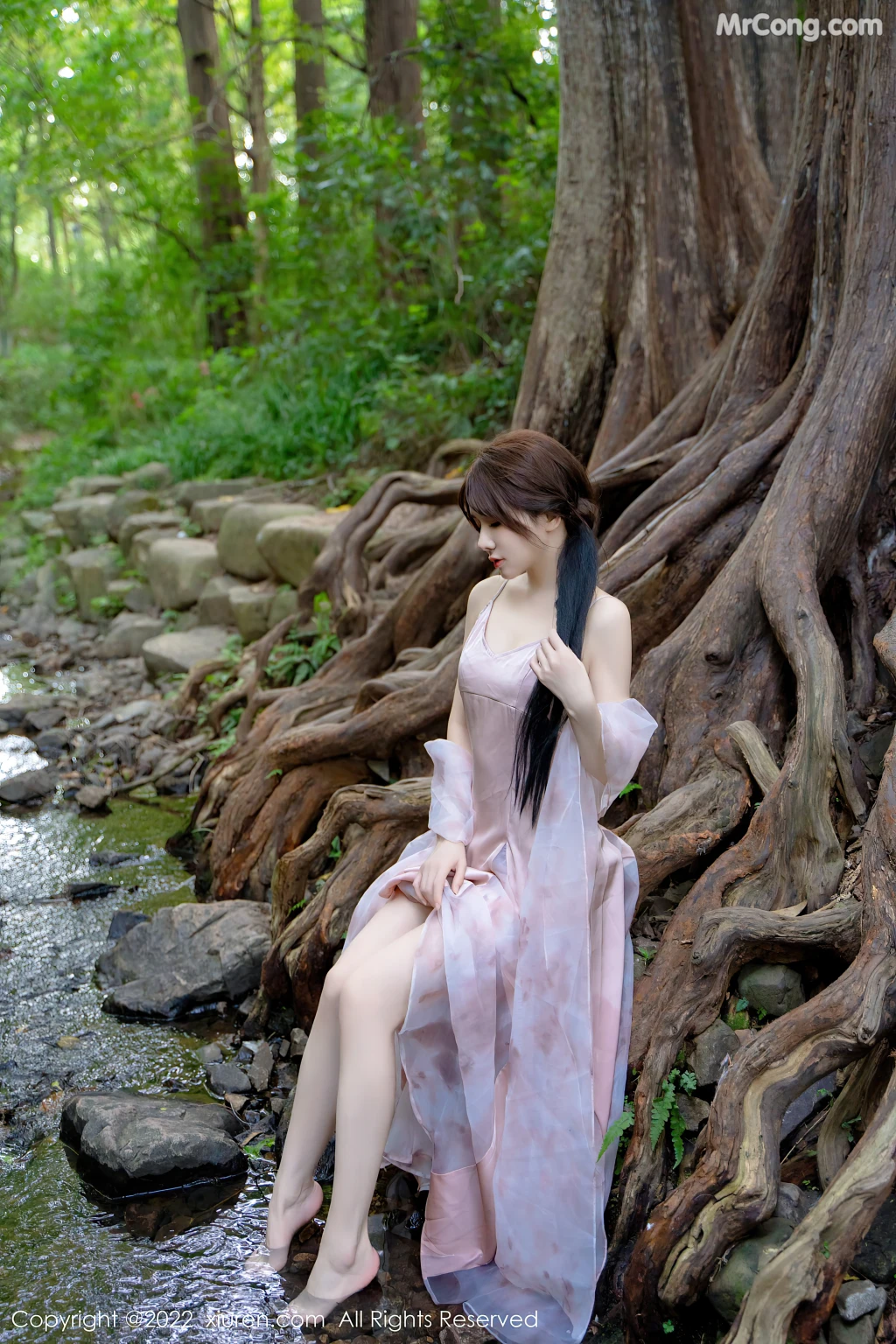 XIUREN No.5690: 婠婠么 (82 photos) 2 XIUREN No.5690: 婠婠么 (82 photos) 2