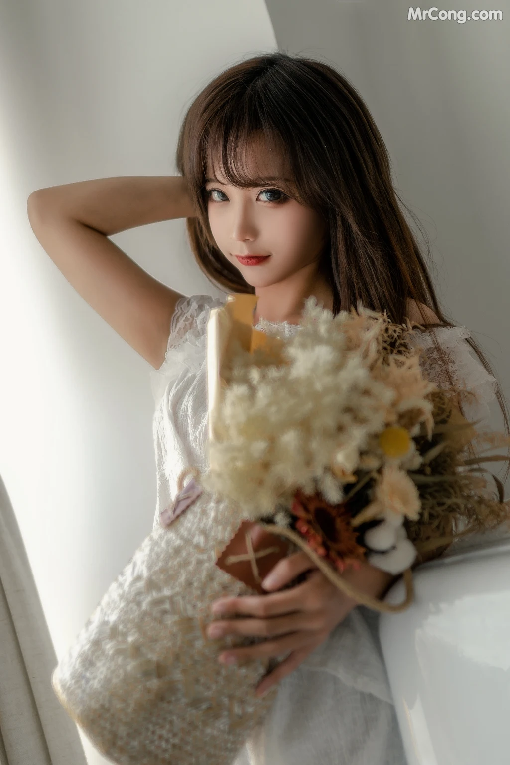 Coser@蠢沫沫 (chunmomo) Vol.102: 白睡衣 (29 photos)