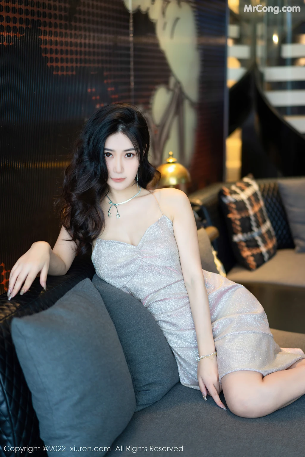 XIUREN No.5659: laura阿姣 (66 photos)