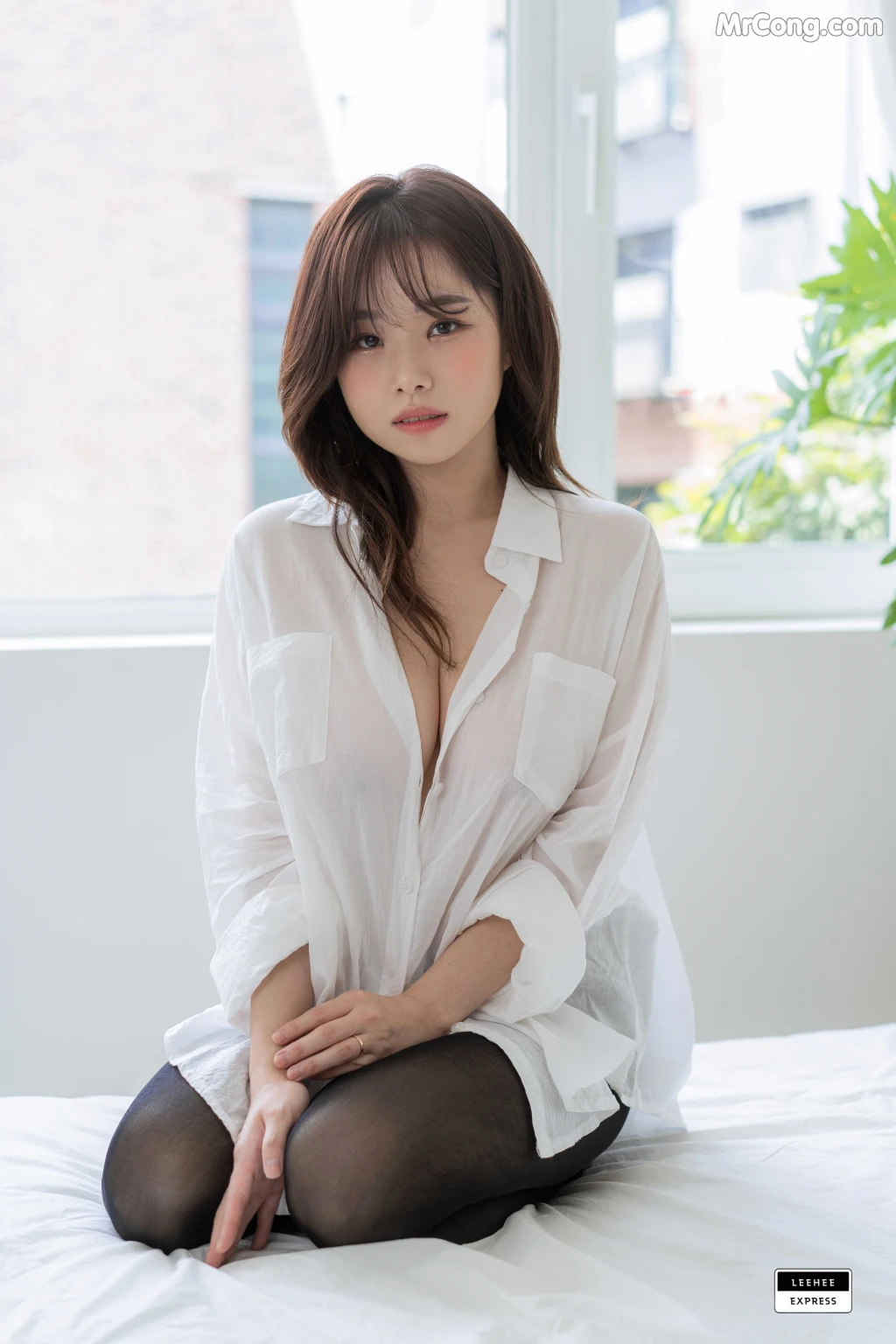 LEEHEE EXPRESS - LEDG-122: Merry (55 photos)