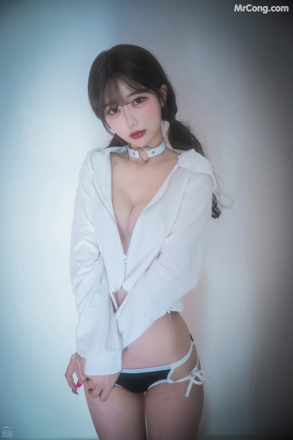 [BLUECAKE] Jung Eun: Dazzling No.1 (61 photos)