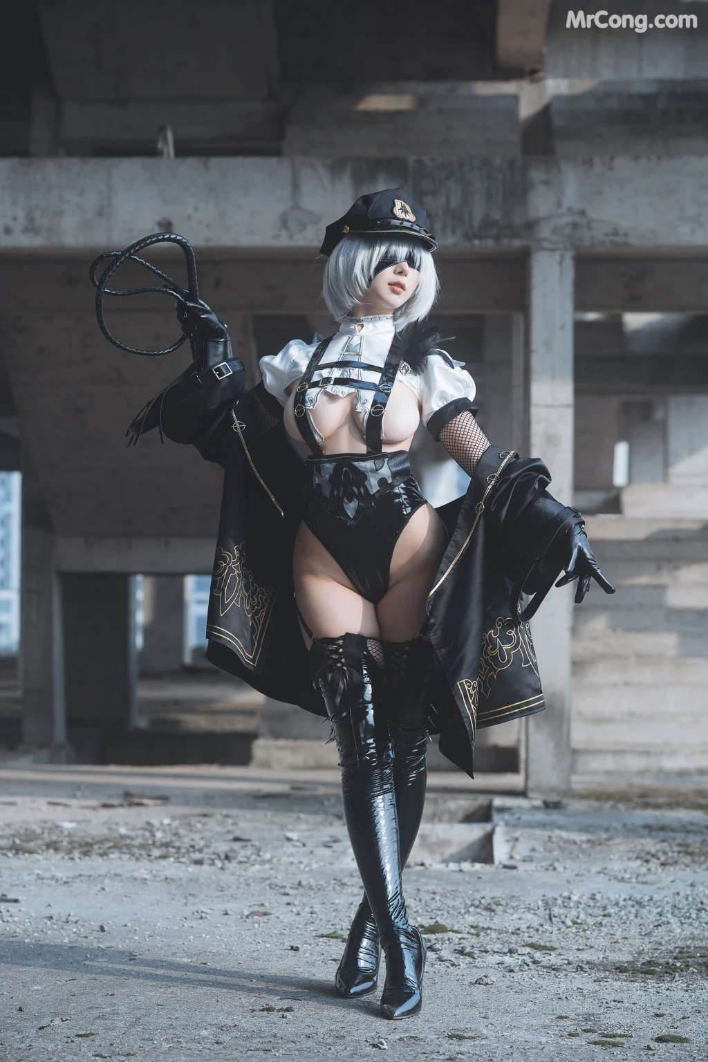 Coser@云溪溪 (Yunx1x1) Vol.050: 奶桃 N59 2b同人 (43 photos)