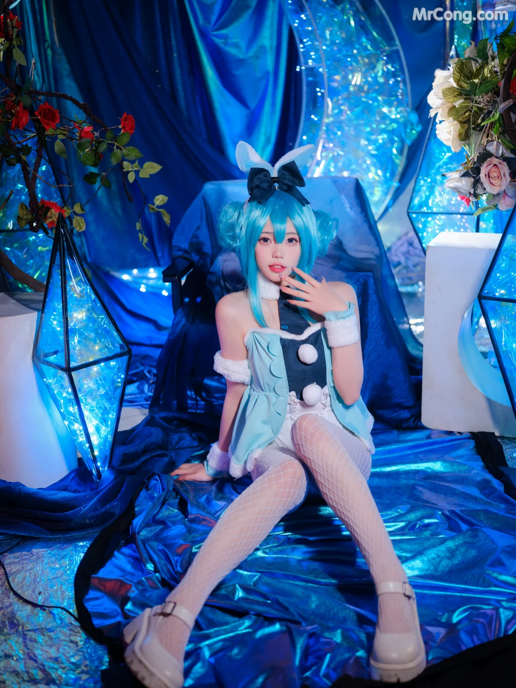 Coser@黏黏团子兔: MIKU初音未来兔女郎 (13 photos)