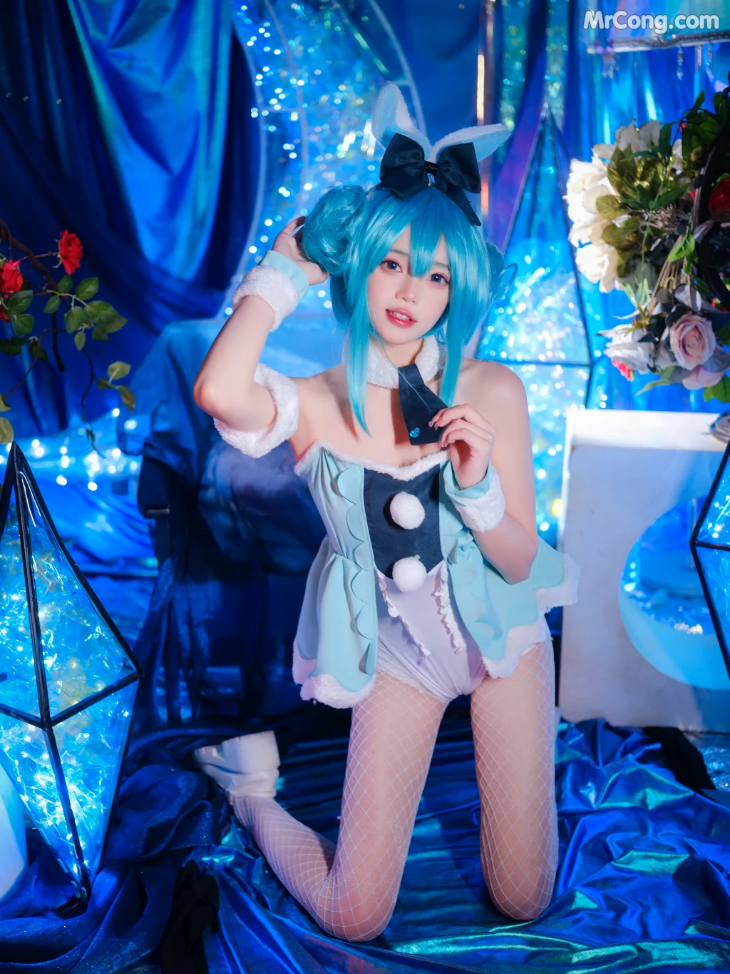 Coser@黏黏团子兔: MIKU初音未来兔女郎 (13 photos)