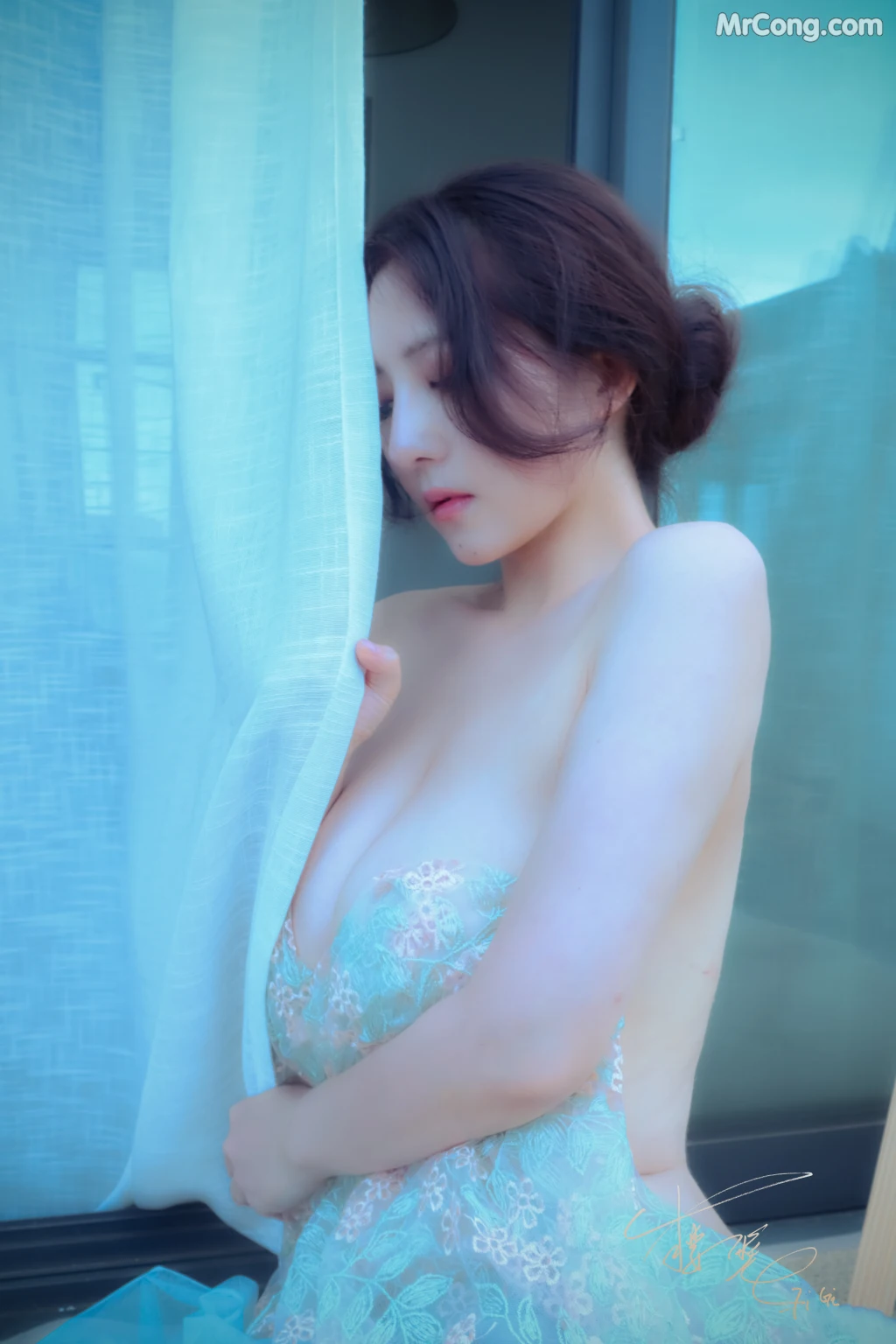 Coser@樱晚gigi: 粉丝群收费写真10 (26 photos)