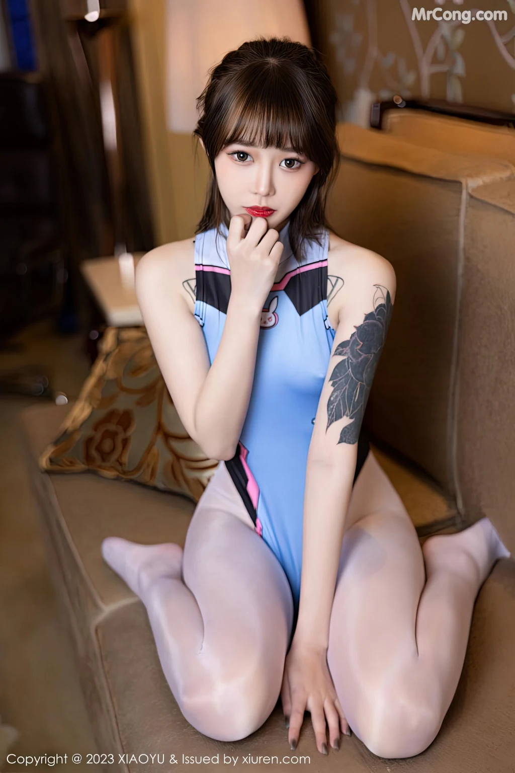 XiaoYu Vol.961: 奶瓶 (83 photos)