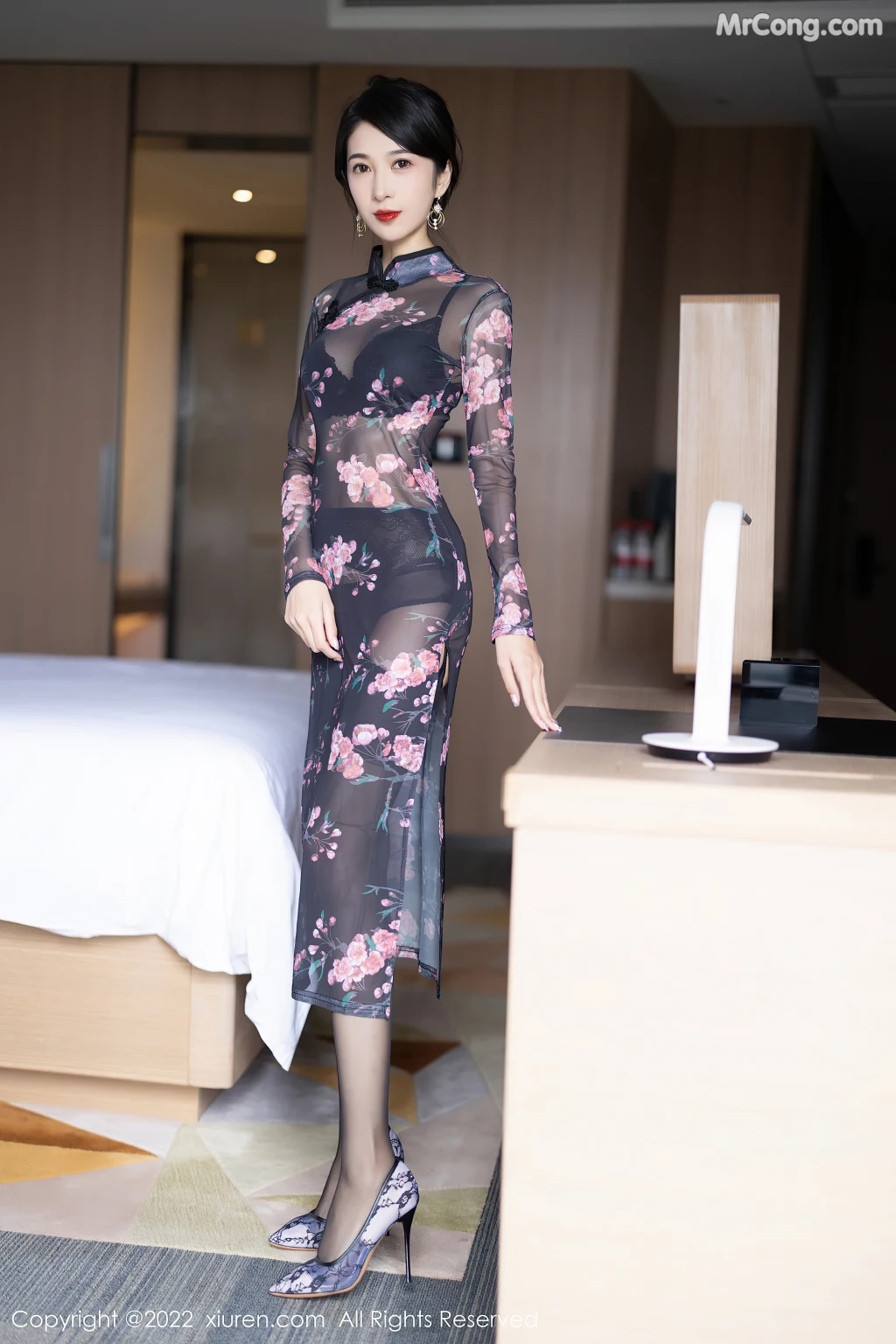 XIUREN No.5585: Lin Yue Yi (林乐一) (83 photos)