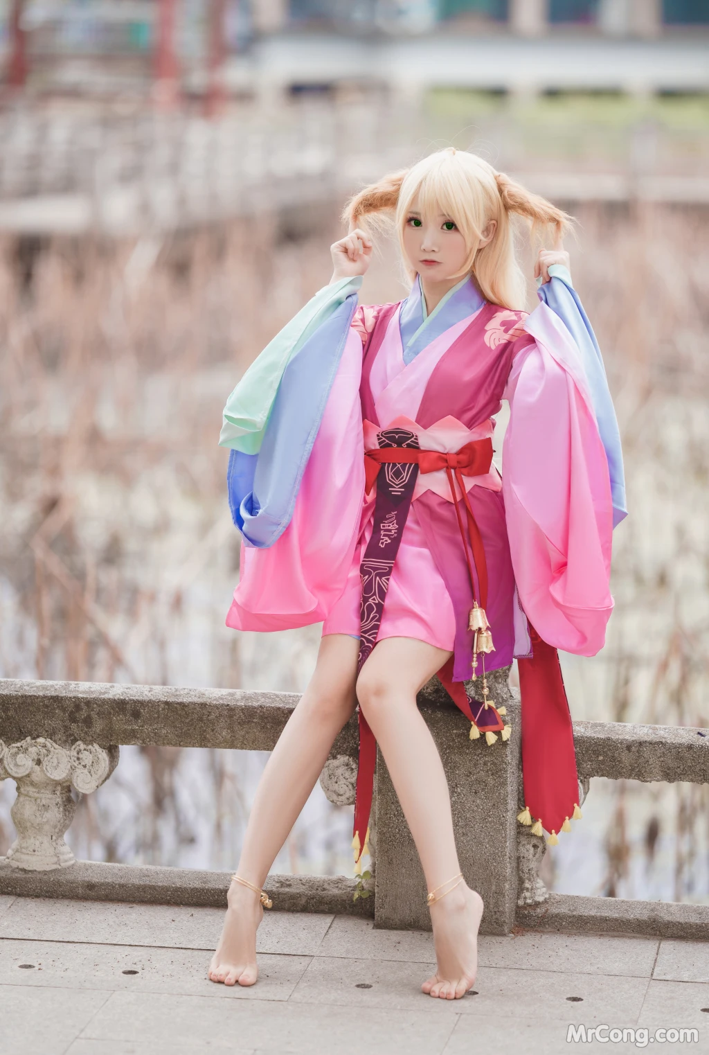 Coser@面饼仙儿 No.032: 涂山苏苏 (14 photos)