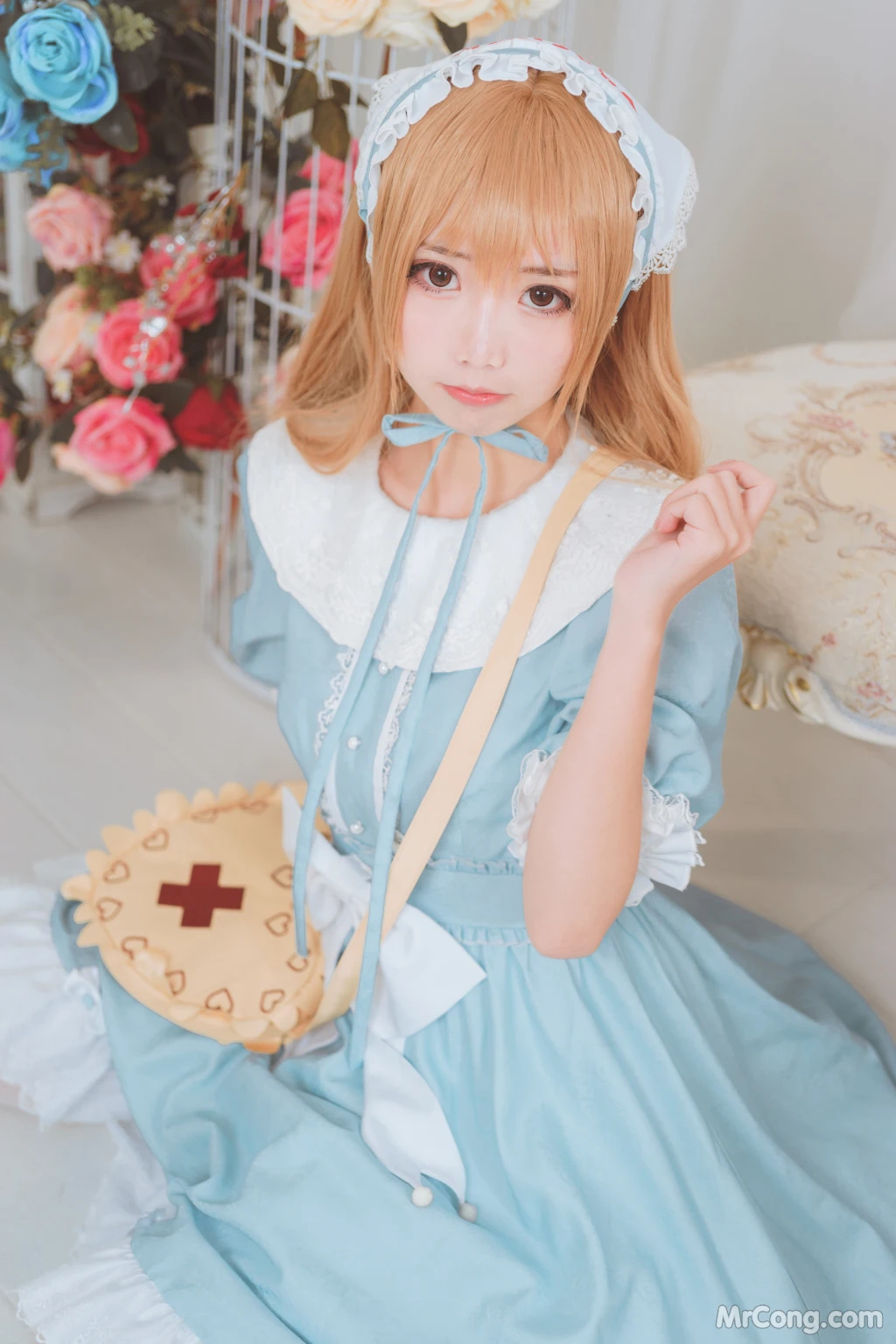 Coser@面饼仙儿 No.034: 血小板lolita (13 photos)