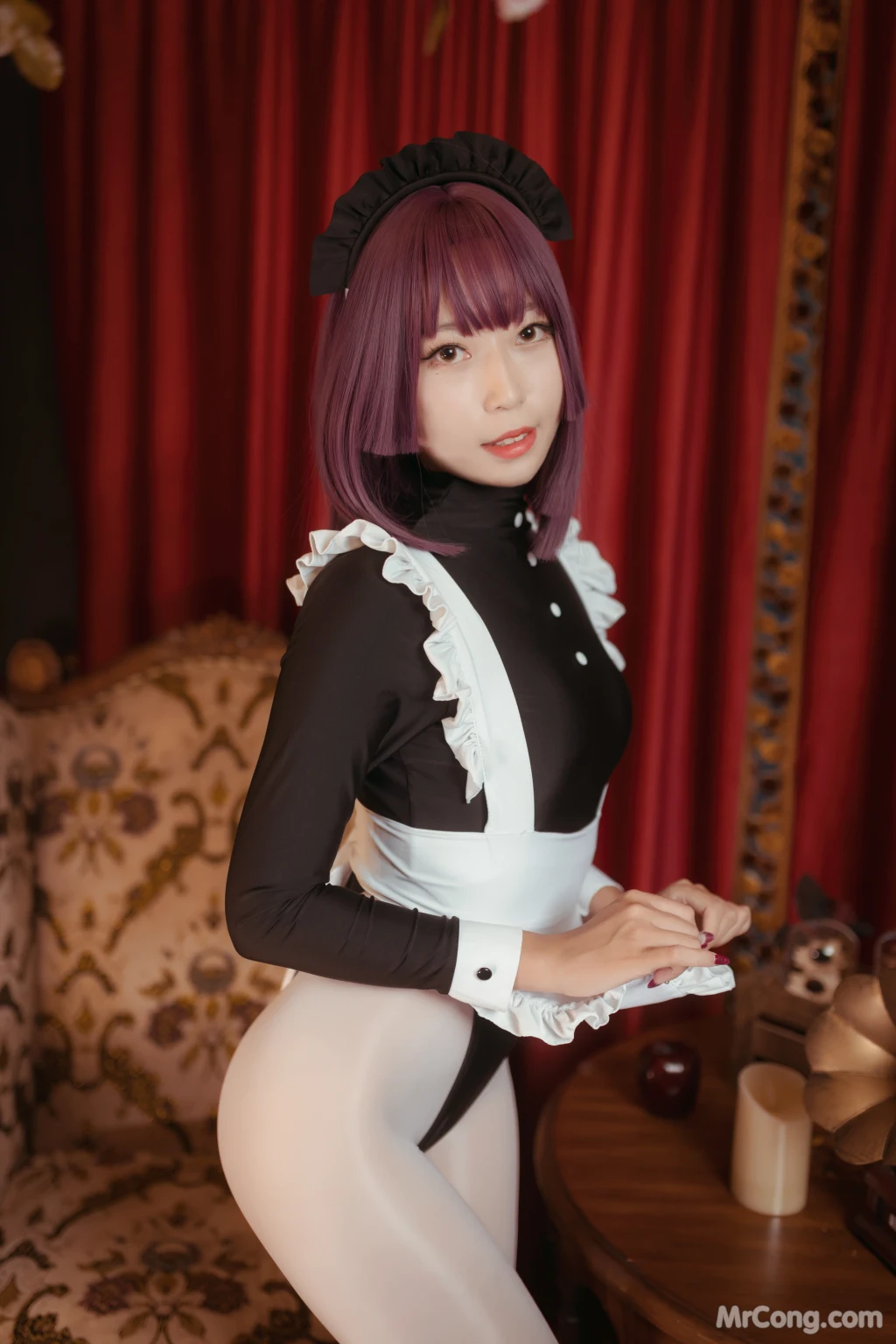 Coser@Money冷冷 No.032: 高叉女仆 (25 photos)