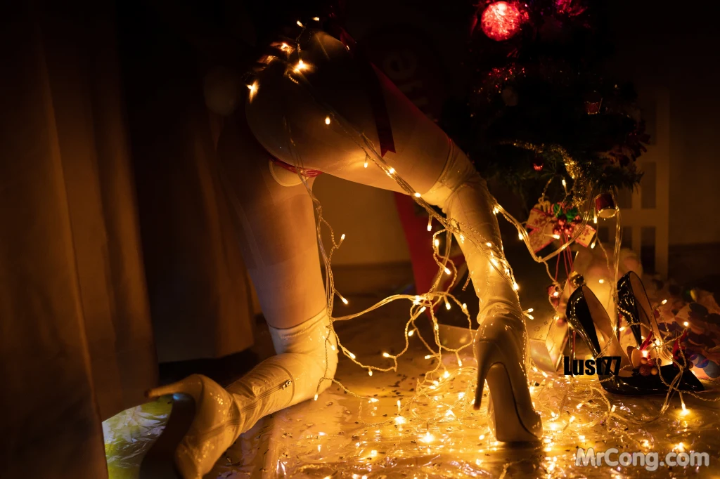 Coser@柒柒要乖哦 No.012: 2021圣诞2 (58 photos ) 6 Coser@柒柒要乖哦 No.012: 2021圣诞2 (58 photos ) 6