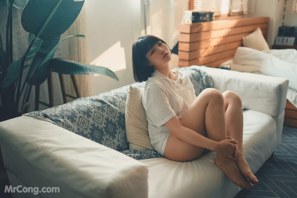 Mimmi (밈미): White (136 photos)