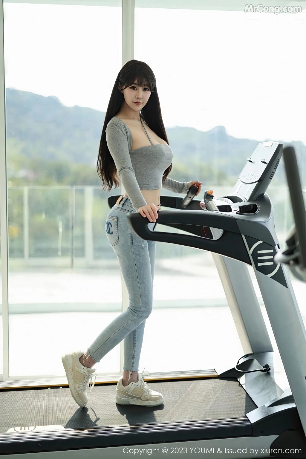 YouMi Vol.946: Zhu Ke Er (朱可儿) (93 photos)