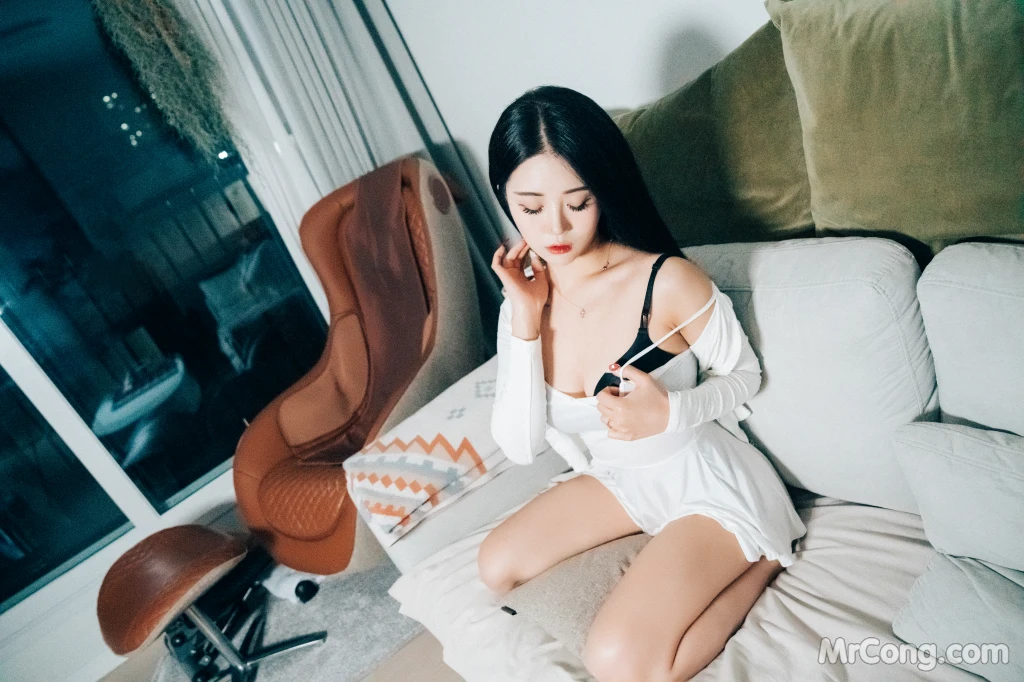 [Loozy] Bomi (보미): You Bomi (112 photos )