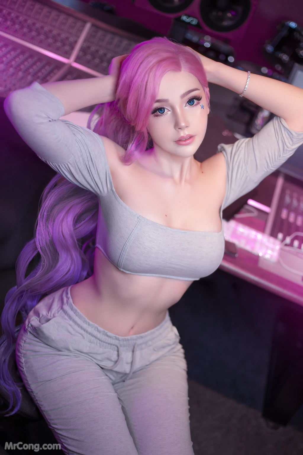 Coser@Sayathefox: KDA (10 photos)