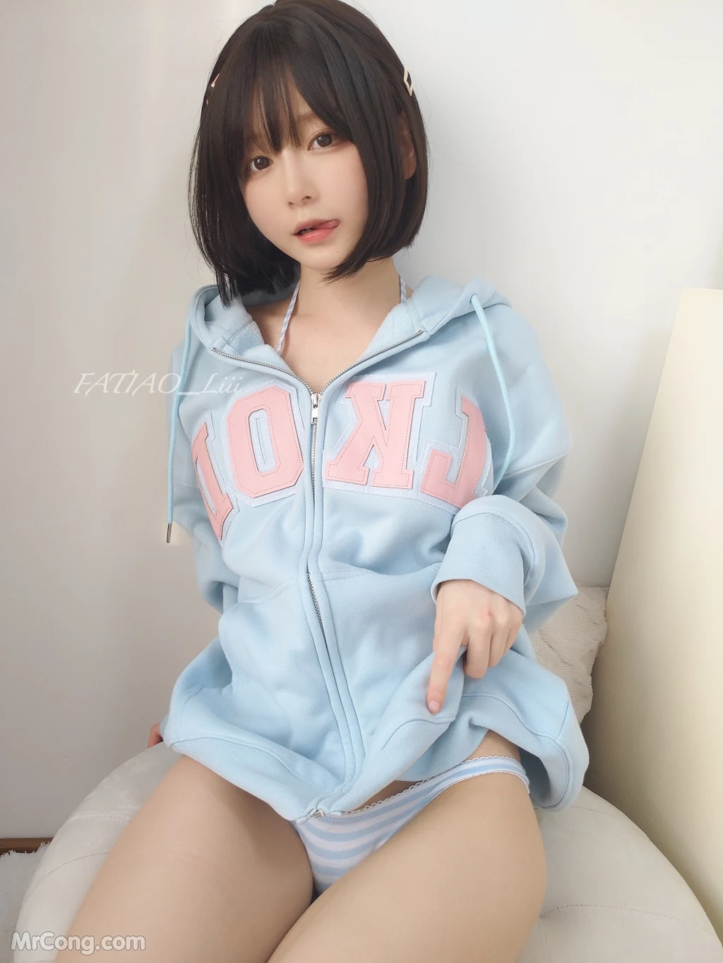 [Fantia] Coser@发条少女 (迷之呆梨): Dec 2022 (144 photos )