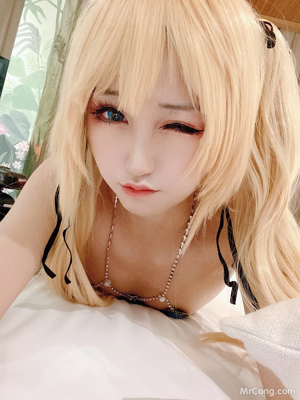 Coser@KuukoW No.005: Marie Rose-Fortune Bikini Selfie Set (33 photos)