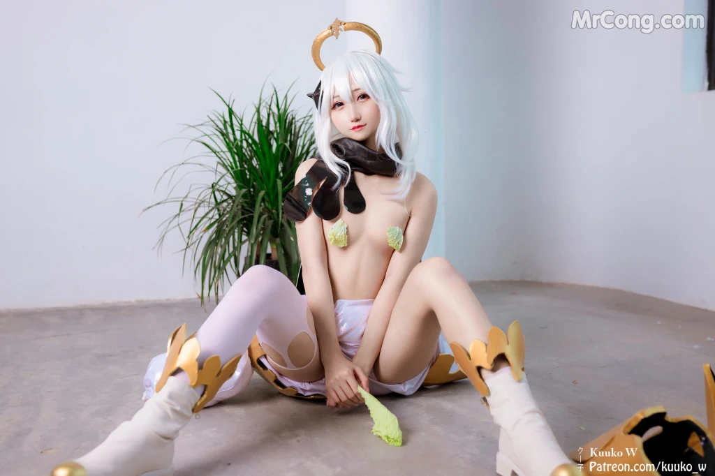 Coser@KuukoW No.018: Paimon (31 photos)