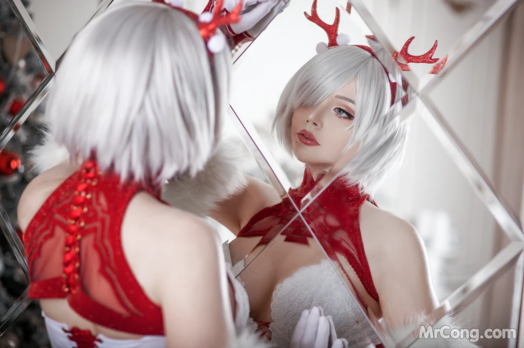 Coser@Sayathefox: Santa 2B (15 photos)