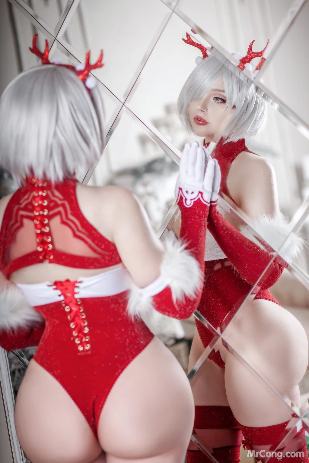 Coser@Sayathefox: Santa 2B (15 photos)