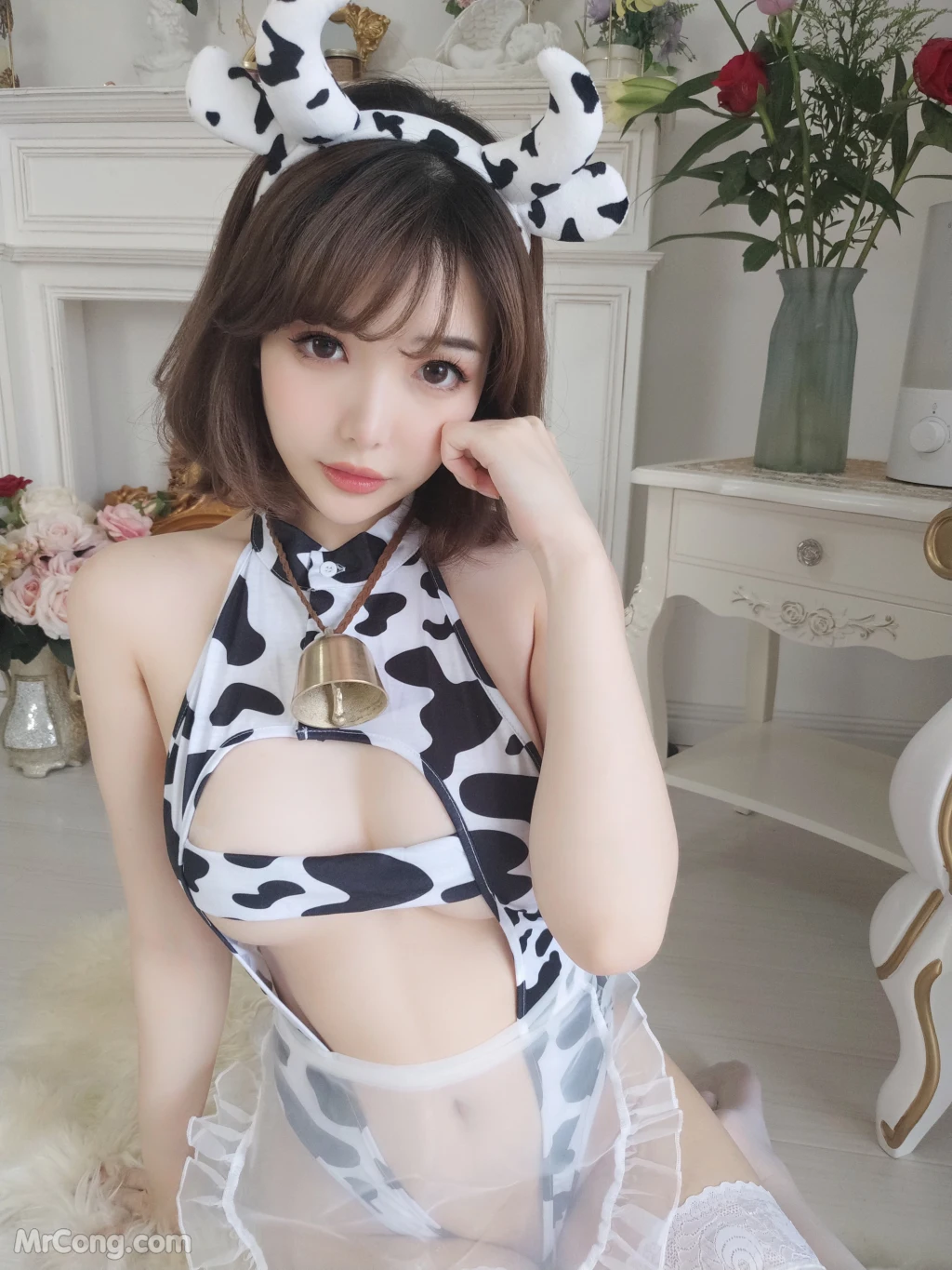 Coser@雯妹不讲道理 No.091: 自拍奶牛 (41 photos) 7 Coser@雯妹不讲道理 No.091: 自拍奶牛 (41 photos) 7