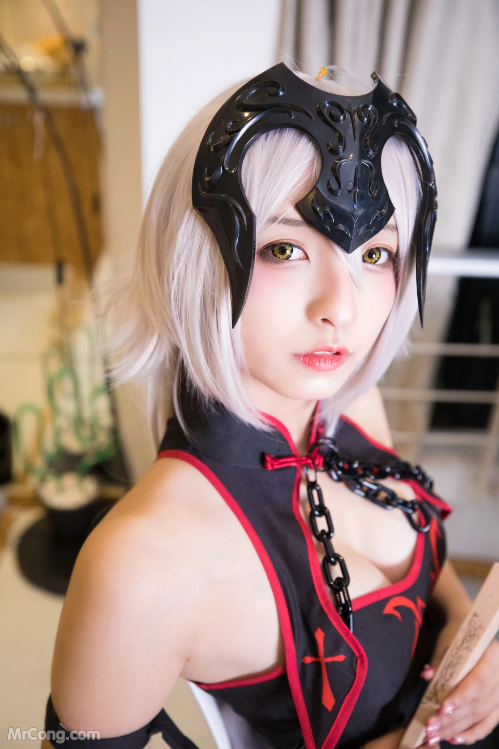 Coser@神楽坂真冬 Vol.037: 电子相册-旗袍黑贞 (150 photos)