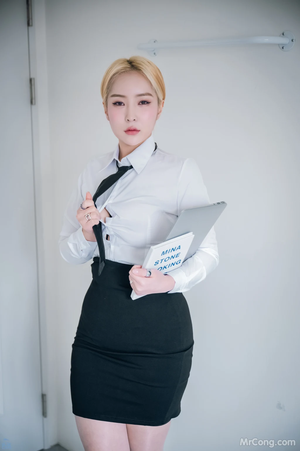 [BLUECAKE] Jinju: Tie me up rope (+RED.Ver) (73 photos)