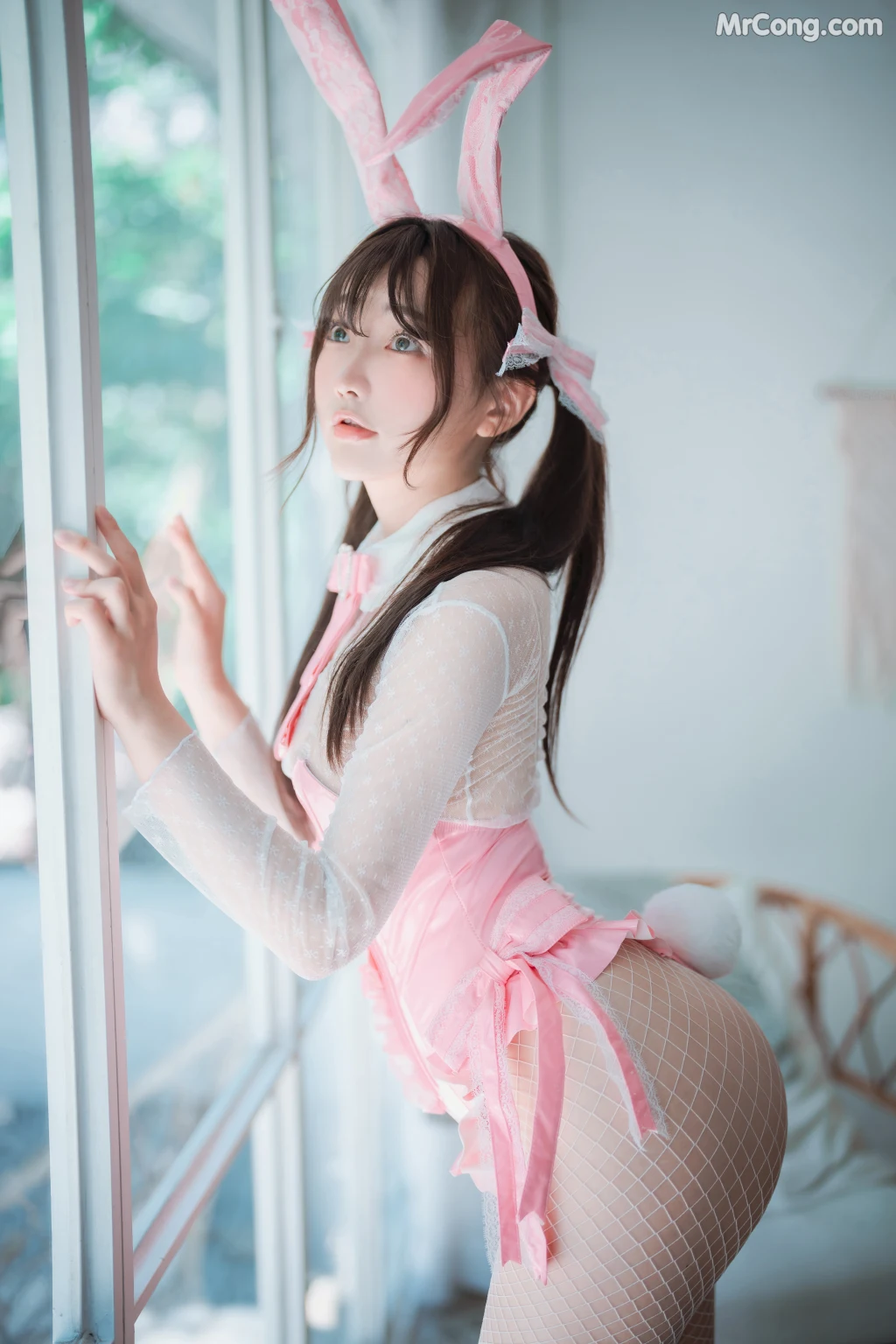 DJAWA Photo - Newbom: "The Year of the Pink Bunny" (+S.Ver) (72 photos) 0 DJAWA Photo - Newbom: "The Year of the Pink Bunny" (+S.Ver) (72 photos) 0
