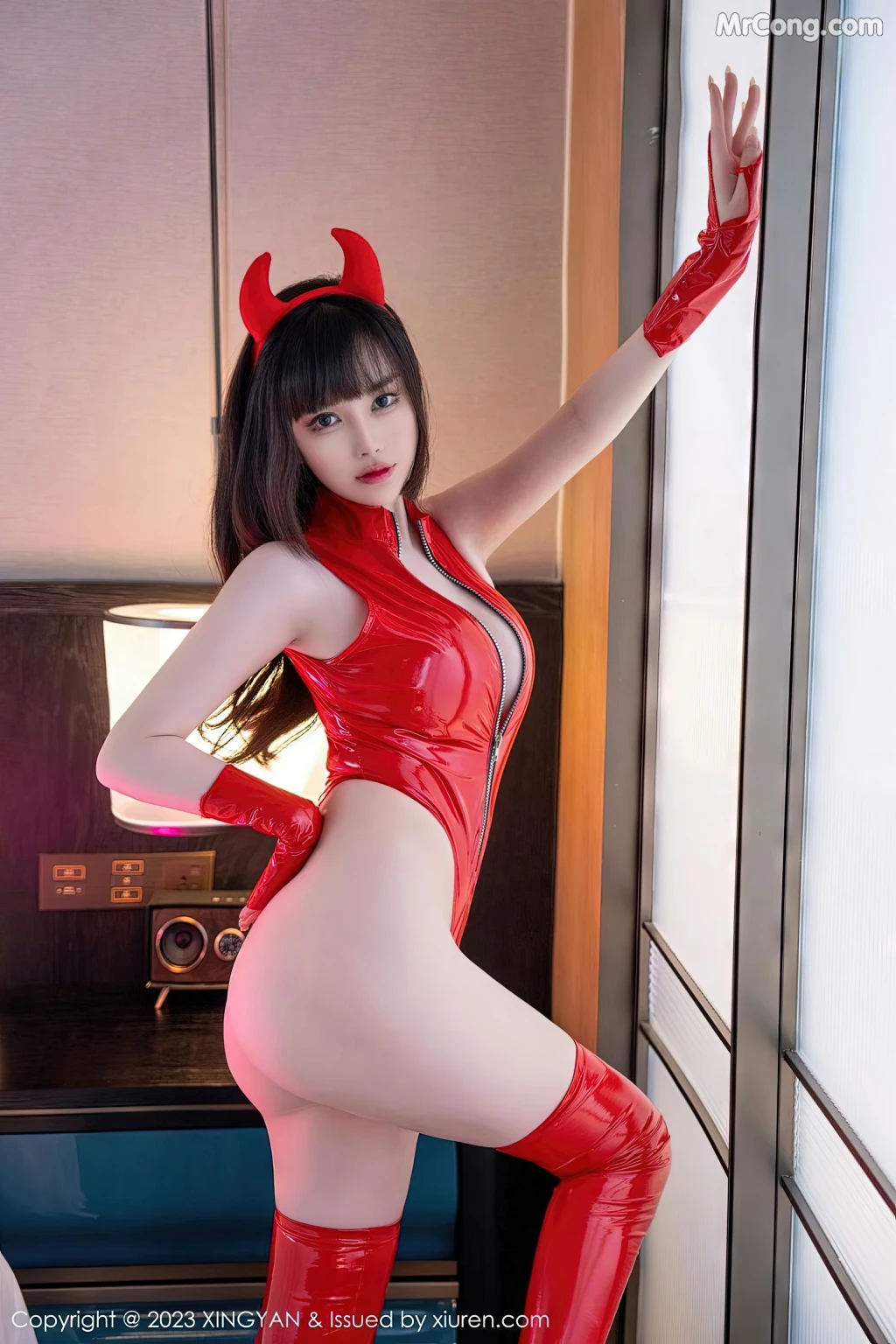 XingYan Vol.176: 焦糖可可 (46 photos)