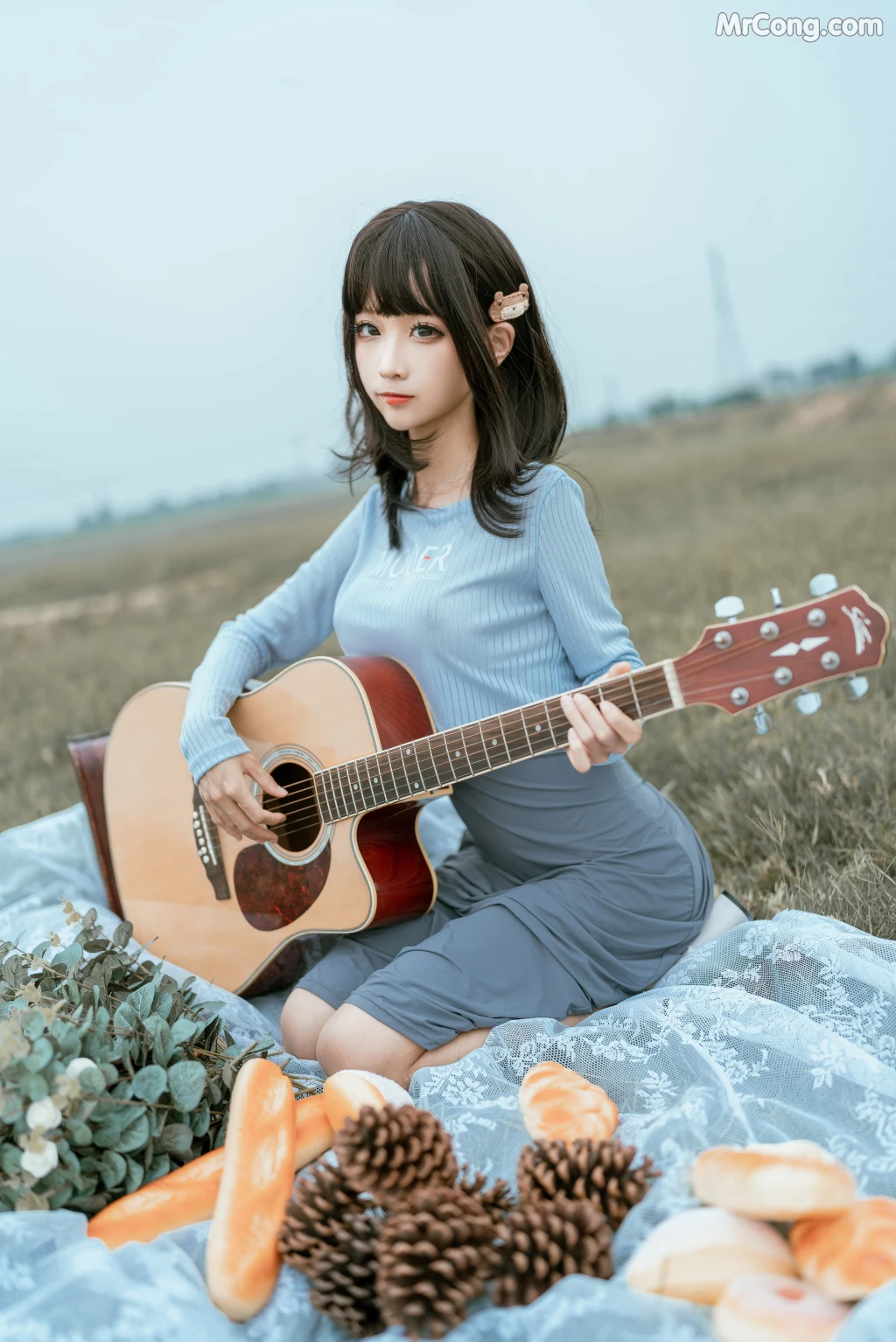 Coser@蠢沫沫 (chunmomo) Vol.121: 吉他妹妹 (50 photos)