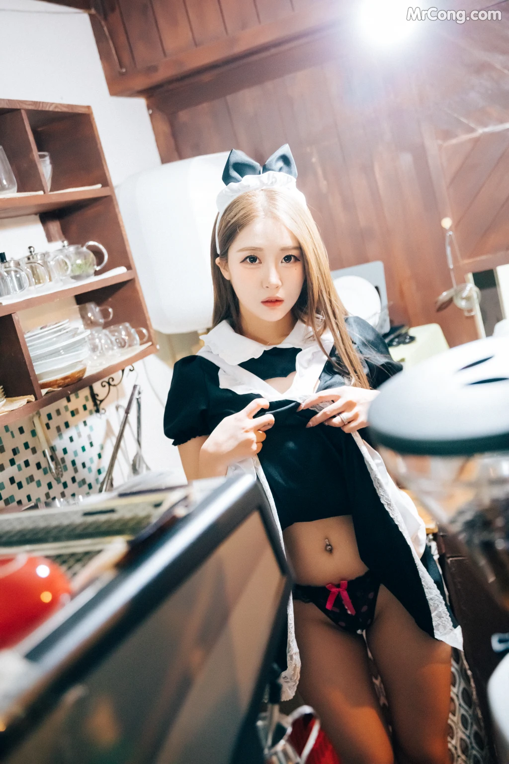 [Loozy] Bomi (보미): Maid Cafe (+S.Ver) (174 photos)