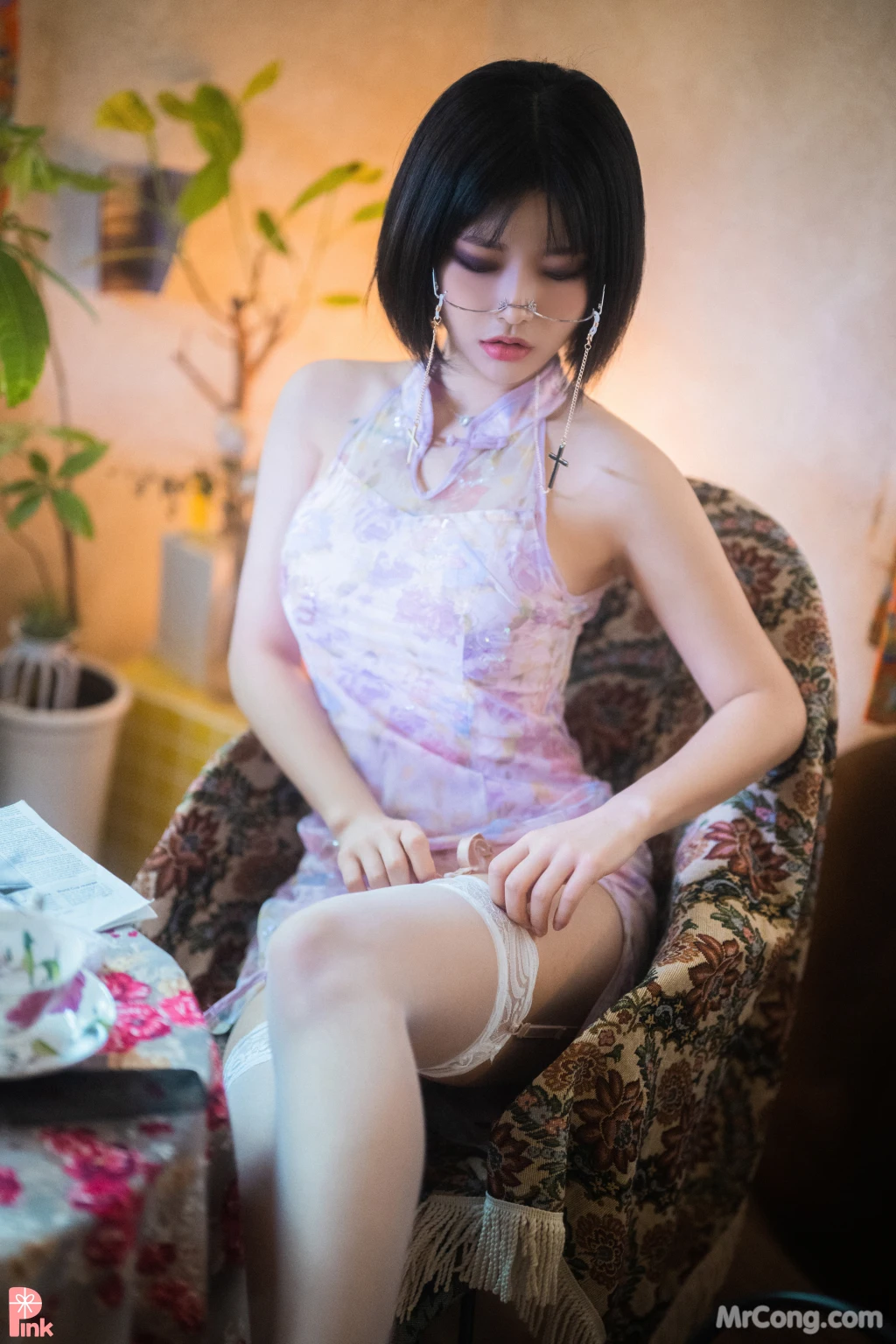 [PINK] U.Hwa (은유화): Mood Pink (87 photos )