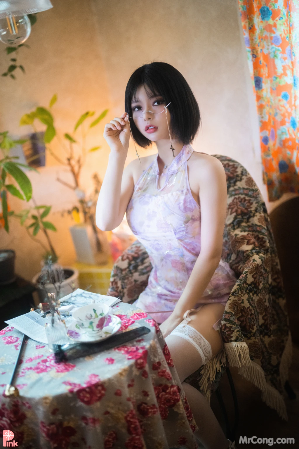 [PINK] U.Hwa (은유화): Mood Pink (87 photos )