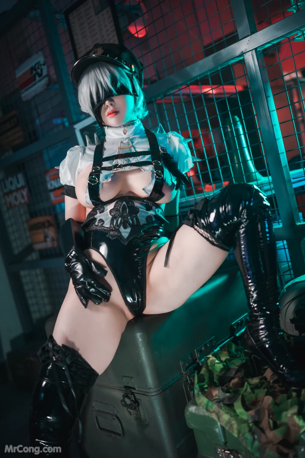 DJAWA Photo - ZziZzi: "Operator 2B" (+S.Ver) (125 photos) 18 DJAWA Photo - ZziZzi: "Operator 2B" (+S.Ver) (125 photos) 18