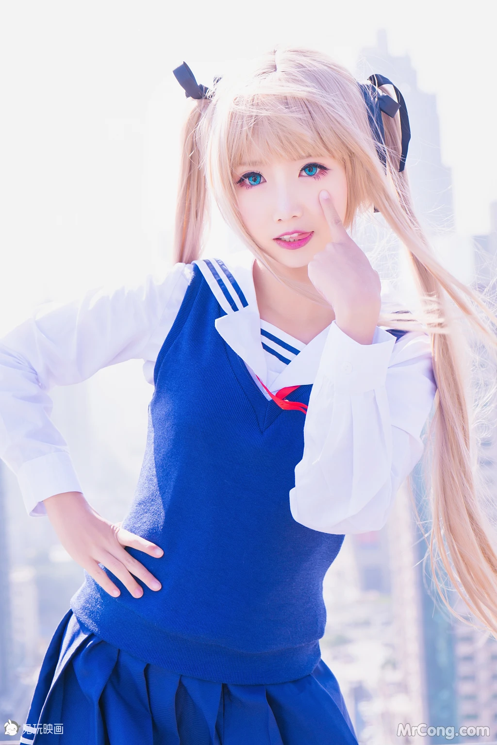 Coser@面饼仙儿 No.021: 双马尾COS (41 photos)