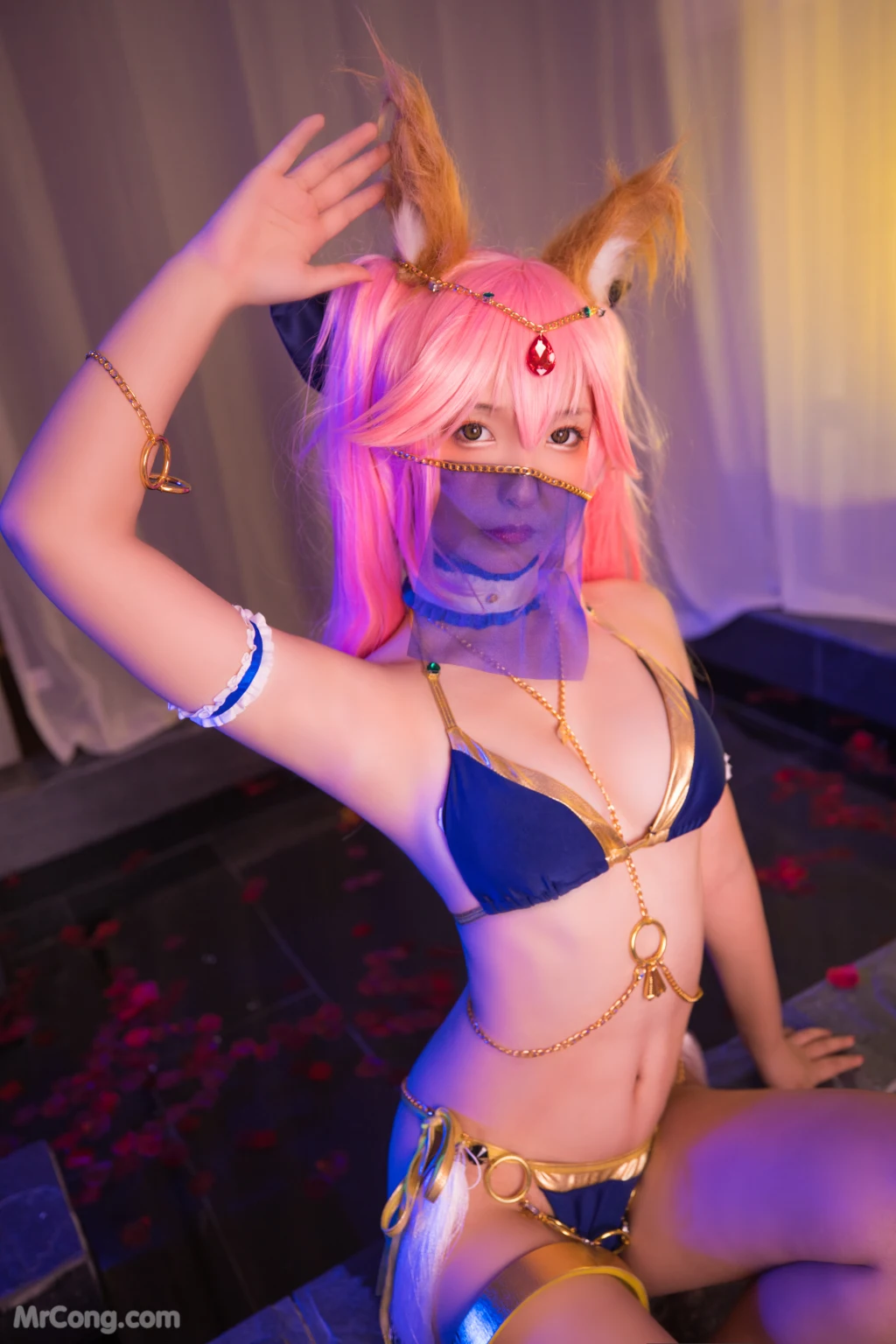 Coser@神楽坂真冬 Vol.047: 电子相册-玉藻前舞娘《Mysterious Love》(150 photos)