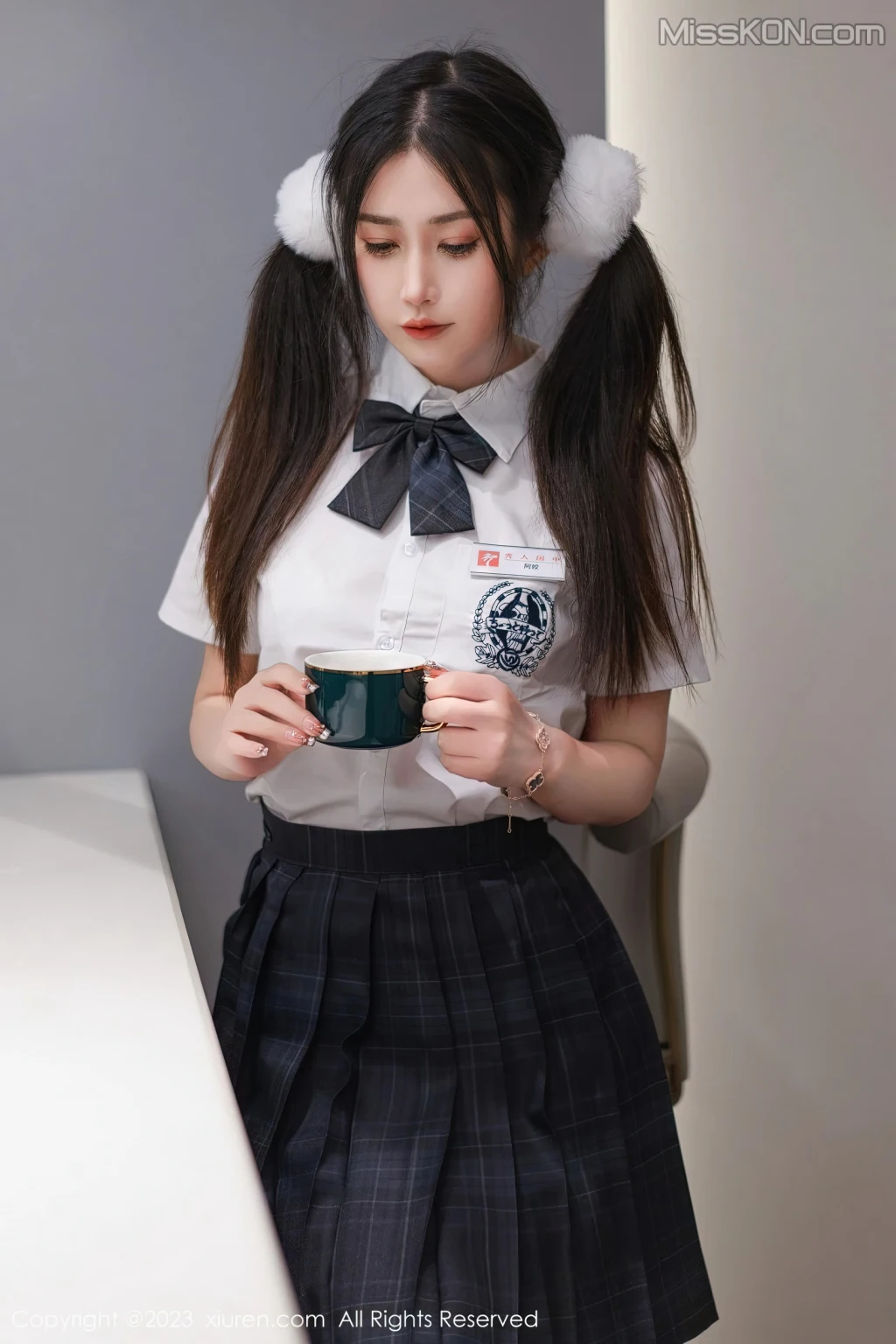 XIUREN No.6397: laura阿姣 (82 photos) 