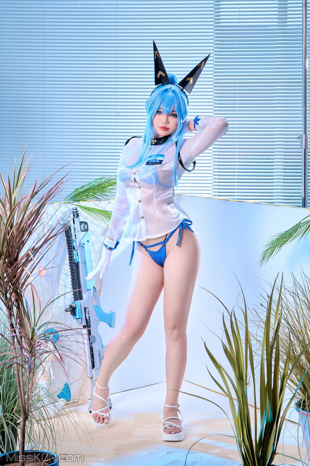 Coser@ZinieQ: Helm x Anis NIKKE Cosplay (60 photos ) 7 Coser@ZinieQ: Helm x Anis NIKKE Cosplay (60 photos ) 7