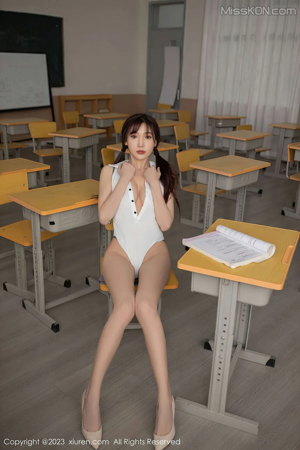 XIUREN No.6353: Lu Xuan Xuan (陆萱萱) (82 photos) 10 XIUREN No.6353: Lu Xuan Xuan (陆萱萱) (82 photos) 10