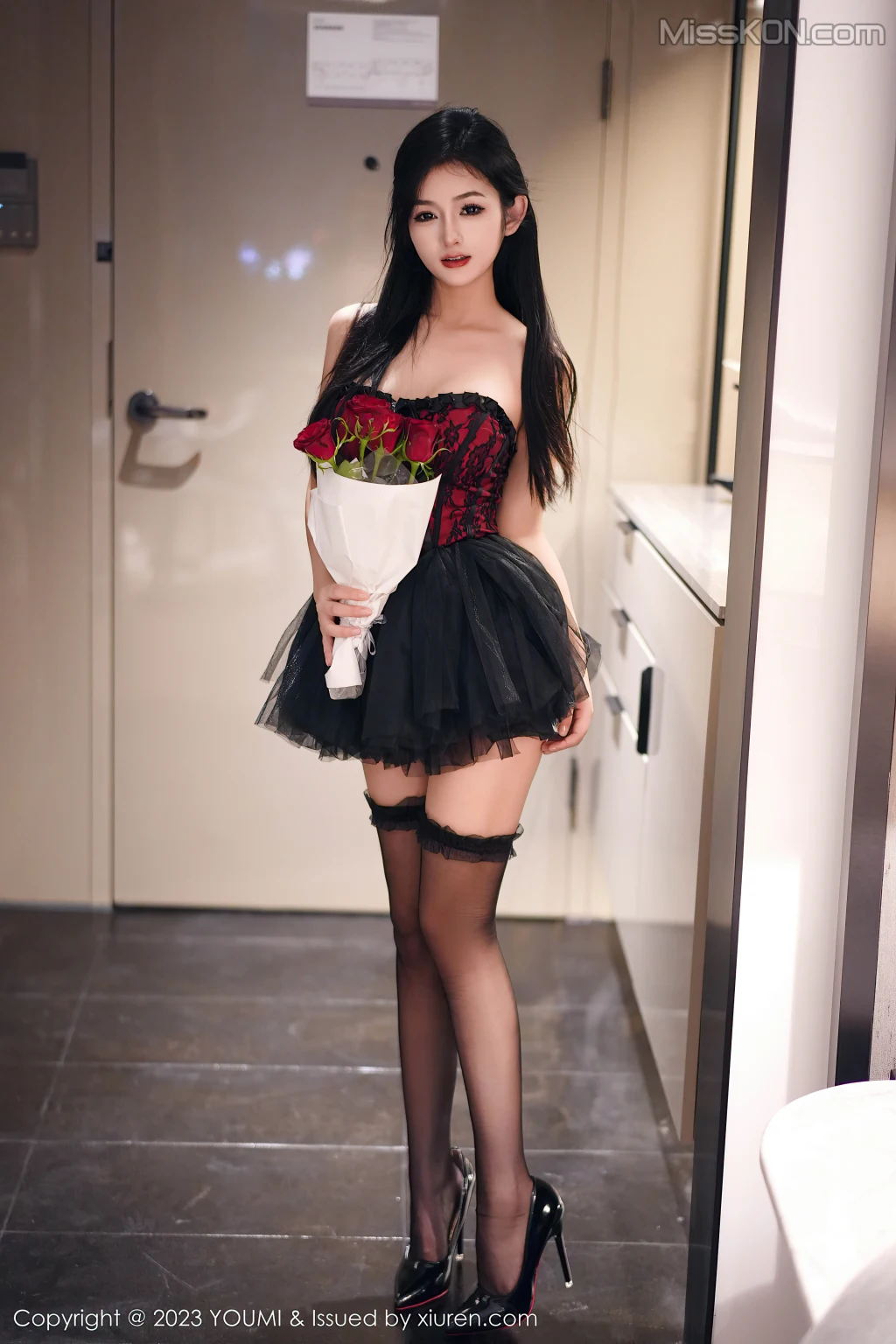 YouMi Vol.991: 谭小灵 (75 photos) 