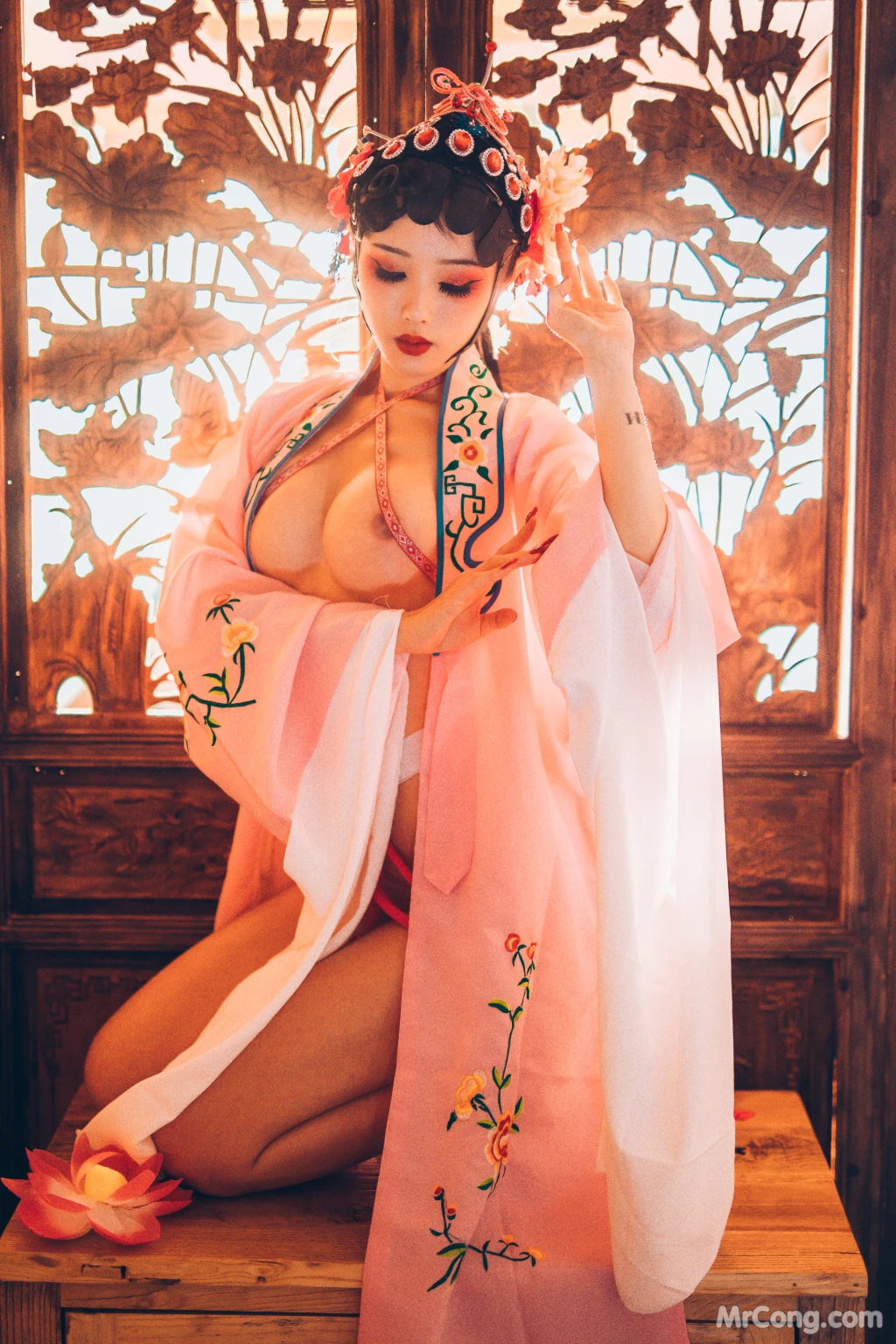 Coser@钛合金TiTi: 潘金莲 (83 photos) 17 Coser@钛合金TiTi: 潘金莲 (83 photos) 17