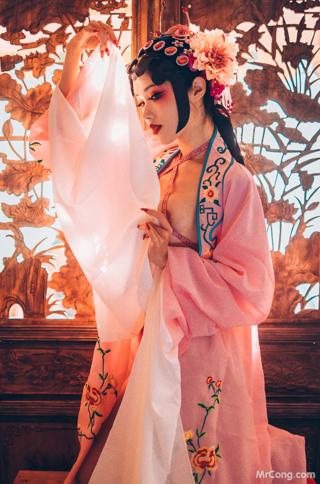 Coser@钛合金TiTi: 潘金莲 (83 photos) 11 Coser@钛合金TiTi: 潘金莲 (83 photos) 11