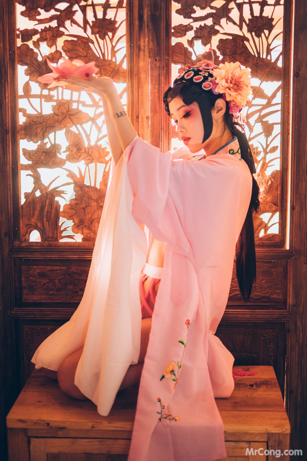 Coser@钛合金TiTi: 潘金莲 (83 photos) 15 Coser@钛合金TiTi: 潘金莲 (83 photos) 15