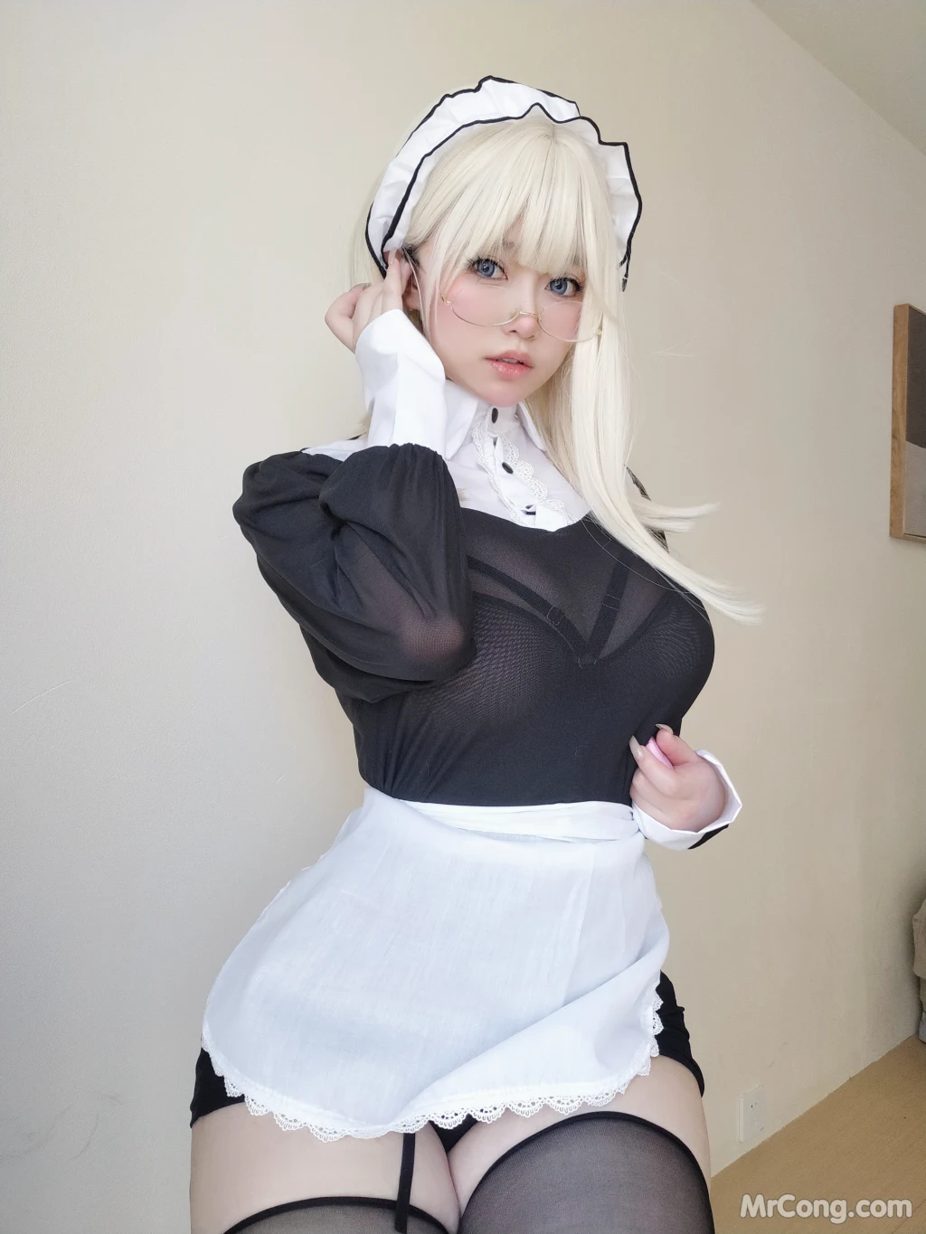 Coser@女主K: 主人的女仆 (69 photos)