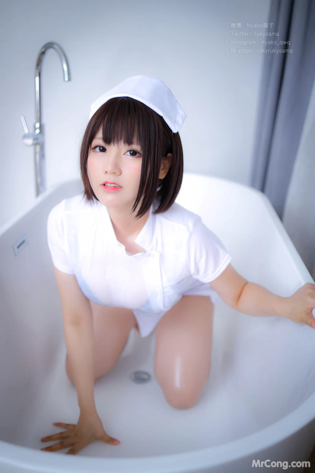 Coser@Nyako喵子: 护士服 (155 photos ) 18 Coser@Nyako喵子: 护士服 (155 photos ) 18