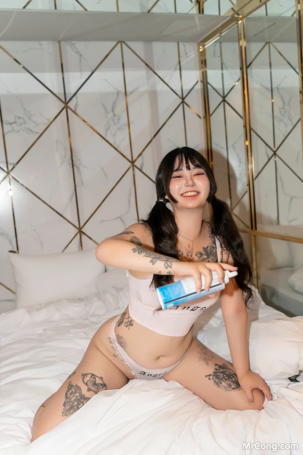 Jeon Bo-Yeon (전보연): Motel (72 photos) 1 Jeon Bo-Yeon (전보연): Motel (72 photos) 1