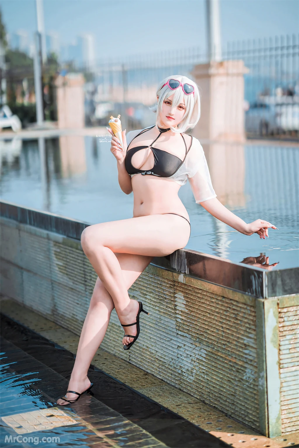 Coser@夏鸽鸽不想起床 Vol.028: 天狼星泳装 (43 photos) 11 Coser@夏鸽鸽不想起床 Vol.028: 天狼星泳装 (43 photos) 11