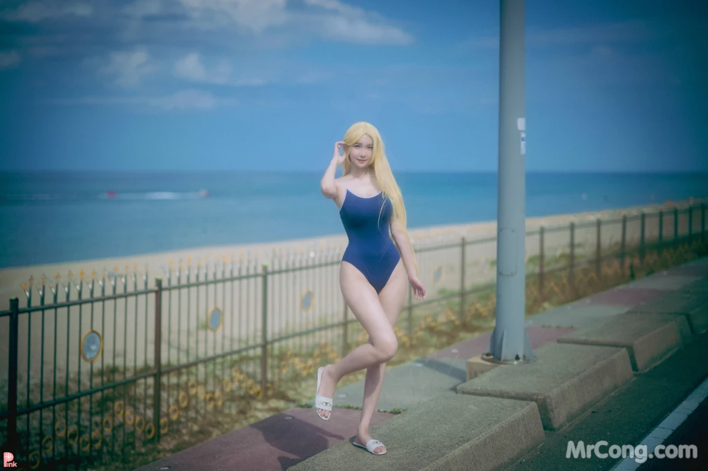 [PINK] Lee Ahrin: Meet Me in The Summer (90 photos)
