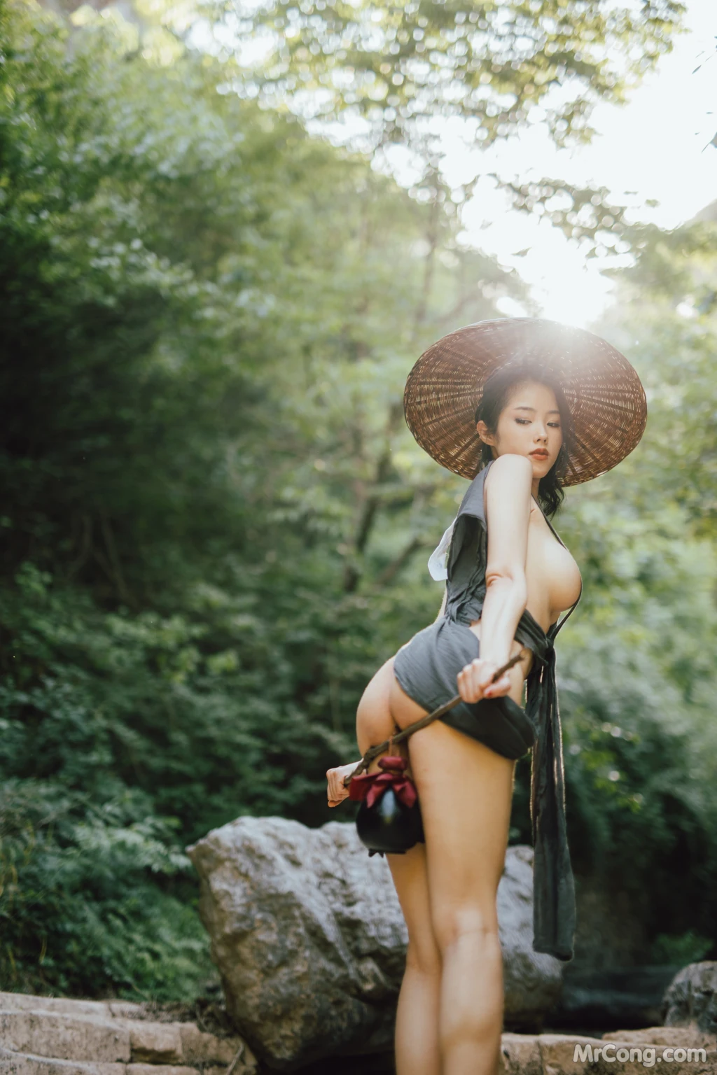 Coser@钛合金TiTi: 山间 (100 photos) 19 Coser@钛合金TiTi: 山间 (100 photos) 19